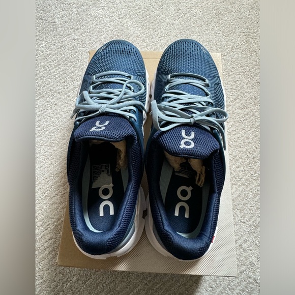 On Cloud Men Cloudswift Blue White Running Shoes Size 8M - Picture 6 of 10